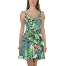 Load image into Gallery viewer, Tennis Dress - Green Leaves 300 Club Shoppe