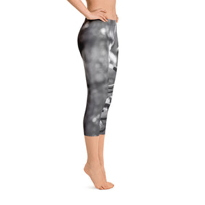 Capri Leggings - Black and White Abstract