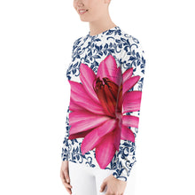 Load image into Gallery viewer, Women&#39;s Rash Guard- 300 Club 3.0 Team - Regular Size - Pink Water Lily - Navy Blue background